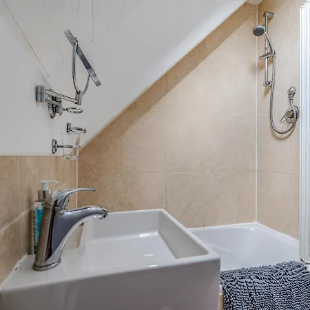 Tatil Evi The Round Window